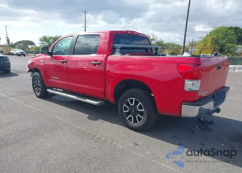 2011 Toyota Tundra Grade 5.7L V8 из США, поврежденный, VIN 5TFEY5F18BX106024